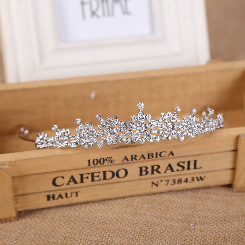 Crystal Wedding Bridal Tiara H - Women Accessories Wholesale recension och pris